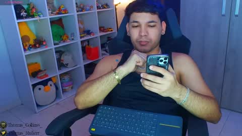 Snapshot of thomascollins__ chatting on 02.14.25 Thomas online show from 02.14.25