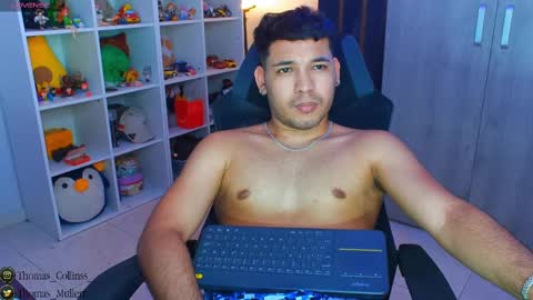 Snapshot of thomascollins__ chatting on 02.20.25 Thomas online show from 02.20.25