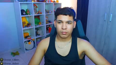 Snapshot of thomascollins__ chatting on 03.01.25 Thomas online show from 03.01.25