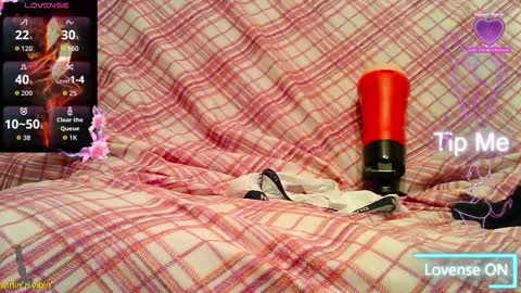 Snapshot of thongsandstockings chatting on 09.14.25 Thongsandstocking online show from 09.14.25