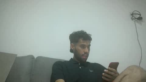 Snapshot of throwawayyourgun chatting on 11.03.25 Luka online show from 11.03.25