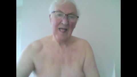 Snapshot of thruster99 chatting on 12.20.24 thruster99 online show from 12.20.24