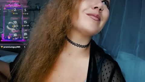 Snapshot of tia_meow chatting on 09.22.25 tiameow online show from 09.22.25