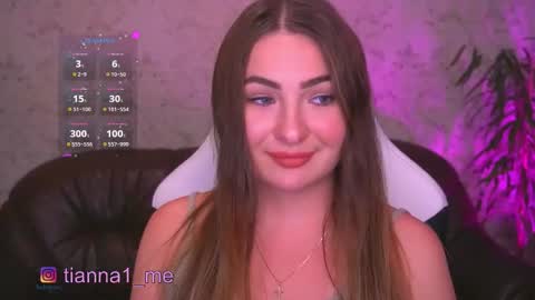 Snapshot of tianna_me chatting on 10.27.25 tianna_me online show from 10.27.25