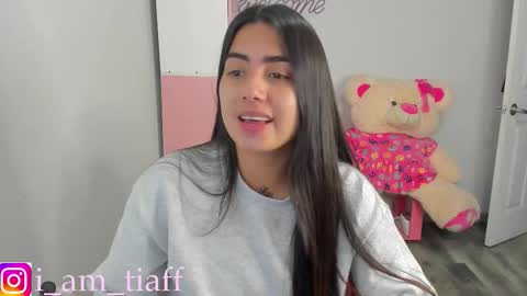 Snapshot of tifany_tay2 chatting on 10.01.25 hey am julietha online show from 10.01.25