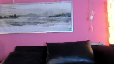 Snapshot of tiffanysuarez_ chatting on 09.27.25 Stefany Suarez online show from 09.27.25
