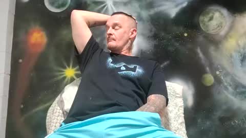 Snapshot of tigga21st chatting on 10.30.25 tigga21st online show from 10.30.25