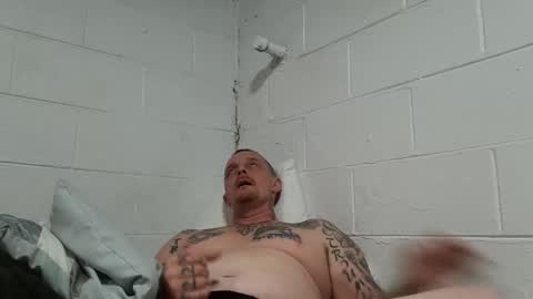 Snapshot of tigga21st chatting on 10.31.25 tigga21st online show from 10.31.25