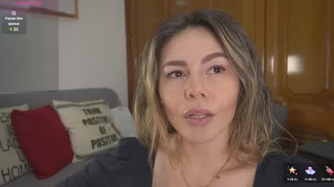 Snapshot of tinacb chatting on 01.26.25 tinacb online show from 01.26.25