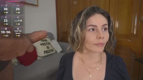 Snapshot of tinacb chatting on 01.31.25 tinacb online show from 01.31.25