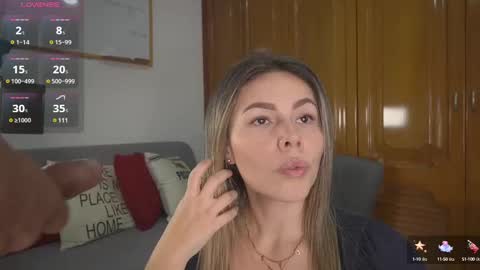 Snapshot of tinacb chatting on 02.19.25 tinacb online show from 02.19.25