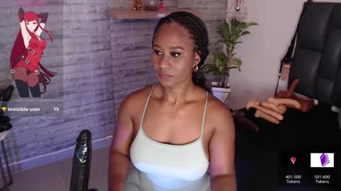 Snapshot of tinna__hottie chatting on 01.29.25 Tinna Goddess online show from 01.29.25