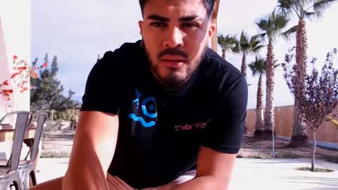 Snapshot of tinoclandestino chatting on 12.13.24 tinoclandestino online show from 12.13.24