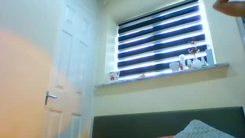 Snapshot of tinyasian911718 chatting on 01.13.25 Tinyasian911718 sweetinyasian instagram online show from 01.13.25