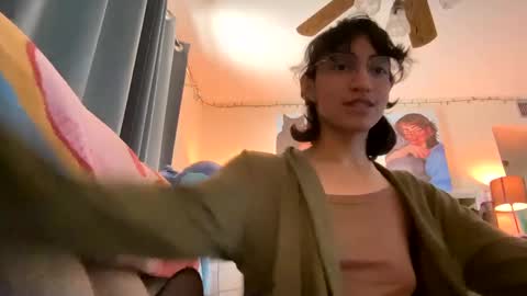 Snapshot of tinyhairycherry chatting on 10.23.25 tinyhairycherry online show from 10.23.25