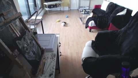 Snapshot of tinykylie chatting on 02.14.25 stage Kylie Sinner brand CLITBAIT online show from 02.14.25