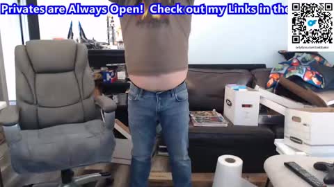 Snapshot of toddbator chatting on 03.05.25 Todd Bator online show from 03.05.25