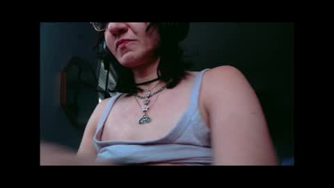 tomboy_titties online show from 10.27.25