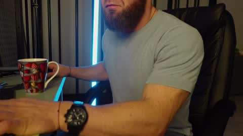 Snapshot of tommy_burnzzz chatting on 01.19.25 tommy burnzzz online show from 01.19.25