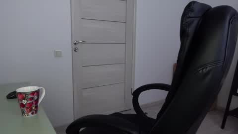 Snapshot of tommy_burnzzz chatting on 03.09.25 tommy burnzzz online show from 03.09.25