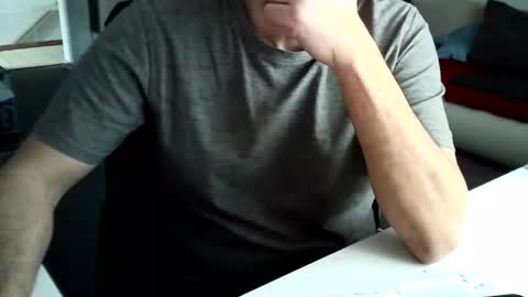 Snapshot of tomtom02029 chatting on 12.30.24 Tom online show from 12.30.24