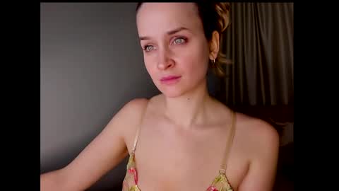 Snapshot of tony_and_alice chatting on 01.13.25 Tony and Alice online show from 01.13.25