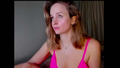 Snapshot of tony_and_alice chatting on 01.29.25 Tony and Alice online show from 01.29.25