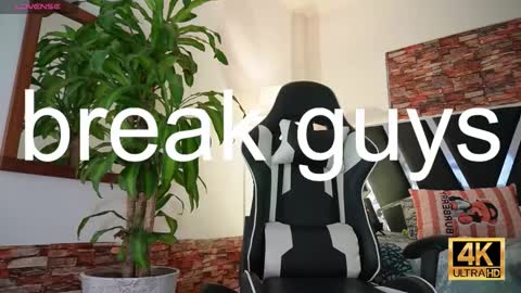 Snapshot of tony_newmen chatting on 12.06.24 tony online show from 12.06.24