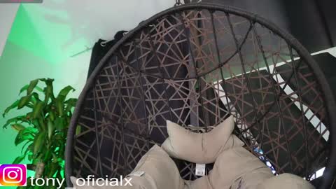 Snapshot of tony_newmen chatting on 01.17.25 tony online show from 01.17.25