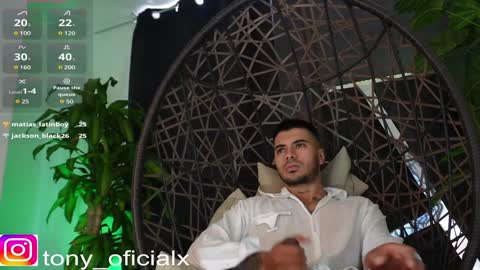 Snapshot of tony_newmen chatting on 02.06.25 tony online show from 02.06.25