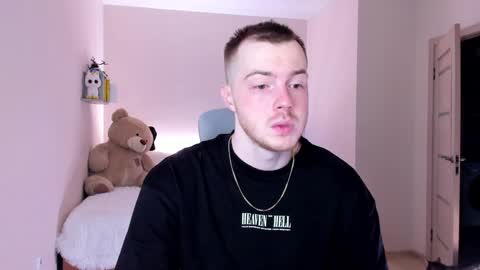 Snapshot of toohornyserj chatting on 01.13.25 toohornyserj online show from 01.13.25