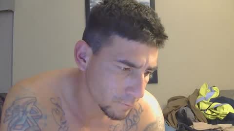 Snapshot of toomuchsmoke chatting on 12.26.24 toomuchsmoke online show from 12.26.24