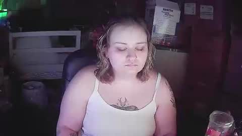 Snapshot of toxicsamarha chatting on 11.10.25 toxicsamarha online show from 11.10.25