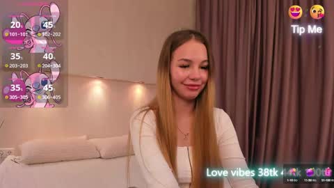 Snapshot of tracy_tay1or chatting on 01.27.25 Tracy GMT2 Mon 3 AM - 4 PM Tue 3 AM - 4 PM Wed 3 AM - 4 PM Thur 3 AM - 4 PM Fri 3 AM - 4 PM online show from 01.27.25