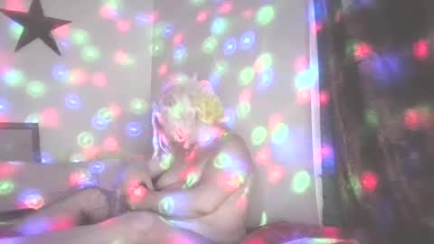 traphouseslutbunny4fun online show from 10.19.25