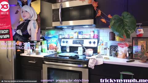 Snapshot of tricky_nymph chatting on 01.03.25 Cassie online show from 01.03.25