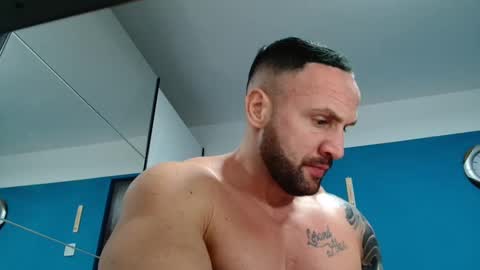 Snapshot of tridentmuscles chatting on 01.22.25 tridentmuscles online show from 01.22.25