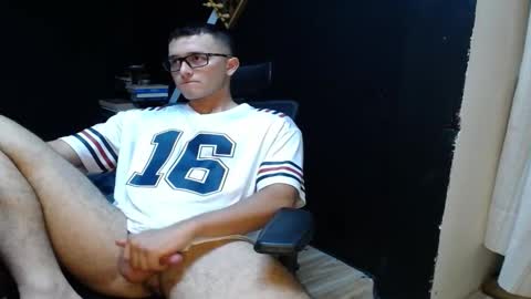 Snapshot of troy_6969 chatting on 10.05.25 Alan David online show from 10.05.25