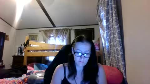 Snapshot of truckerswifetobe chatting on 12.17.24 TruckersWifeToBe online show from 12.17.24