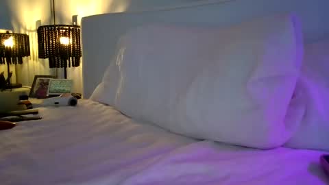 Snapshot of ts_rose25 chatting on 03.04.25 TS Rose25 online show from 03.04.25