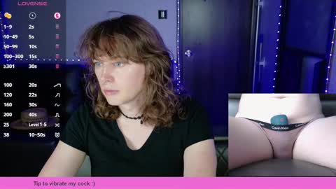 Snapshot of tsellieryder chatting on 10.07.25 Ellie Ryder online show from 10.07.25