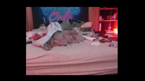 Snapshot of tsnitra chatting on 01.11.25 TsNitra online show from 01.11.25