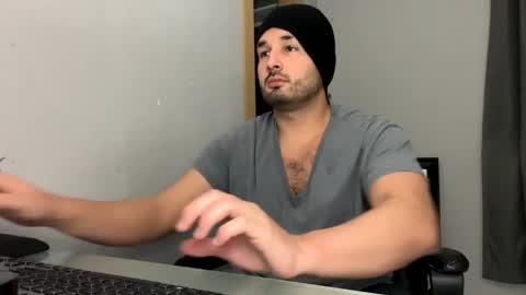 Snapshot of tuamante000 chatting on 12.05.24 Stimulation make me Cum in Public or in Pvt online show from 12.05.24