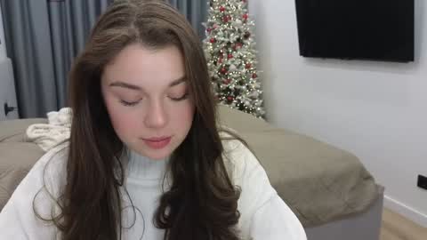 Snapshot of tutti_frutti_ chatting on 12.06.24 Ariana online show from 12.06.24