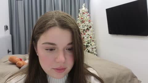 Snapshot of tutti_frutti_ chatting on 12.06.24 Ariana online show from 12.06.24