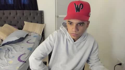 Snapshot of tyler_master24 chatting on 10.08.25 tyler online show from 10.08.25