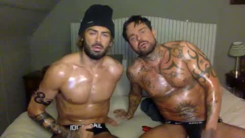 Snapshot of tylerjamesxxx_ chatting on 10.30.25 tylerjamesxxx_ online show from 10.30.25