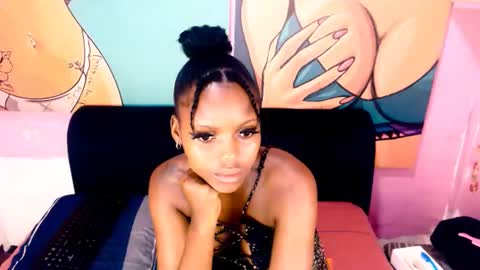 Snapshot of tyrabangz chatting on 01.12.25 Tyra online show from 01.12.25