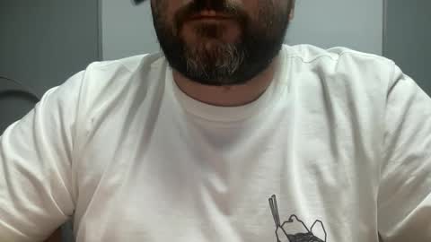 Snapshot of uncutdude321 chatting on 09.23.25 uncutdude321 online show from 09.23.25