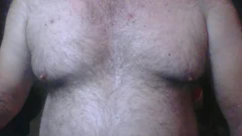 Snapshot of uncutmike7x5 chatting on 01.27.25 uncutmike7x5 online show from 01.27.25